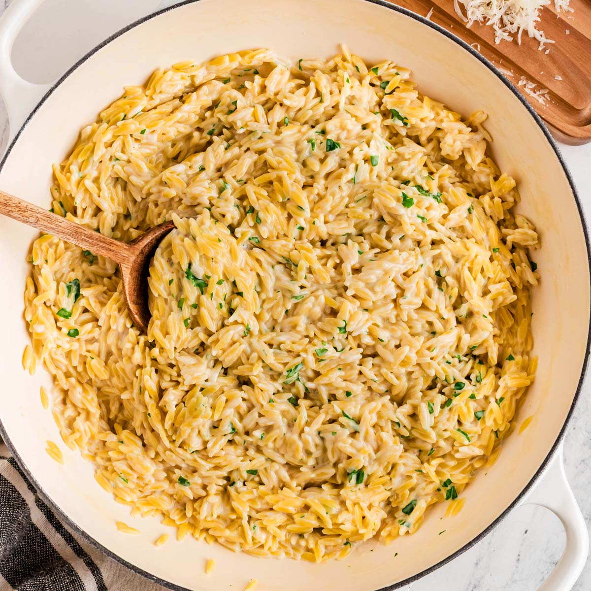 Minute One-Pot Parmesan Orzo: Your Easy Side Dish